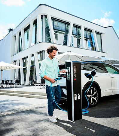 MENNEKES Station de charge Premium 22 surtension 1313612SW #1